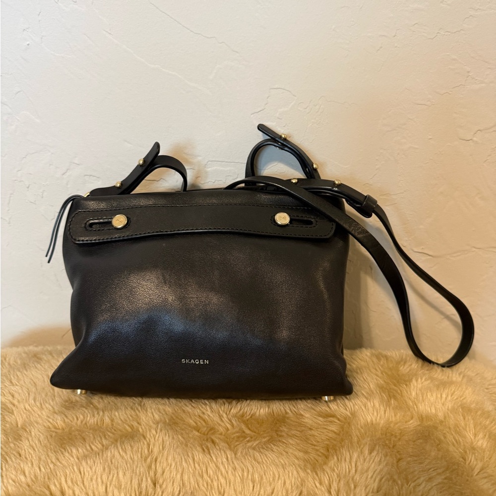 Skagen Classic Black Crossbody Bag